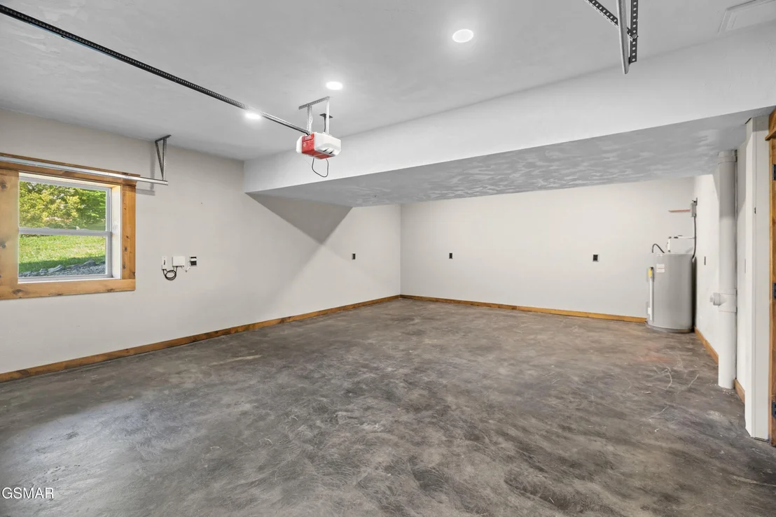 Photo of 102 Golf View Boulevard
