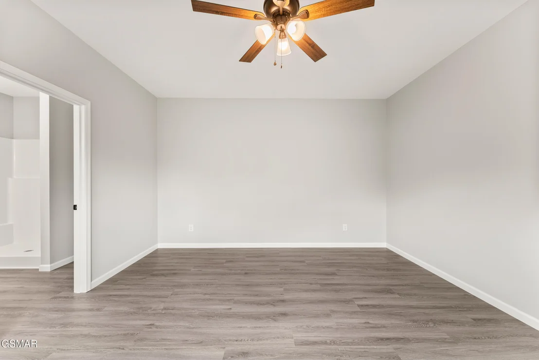 Photo of 2050 Kings View Loop