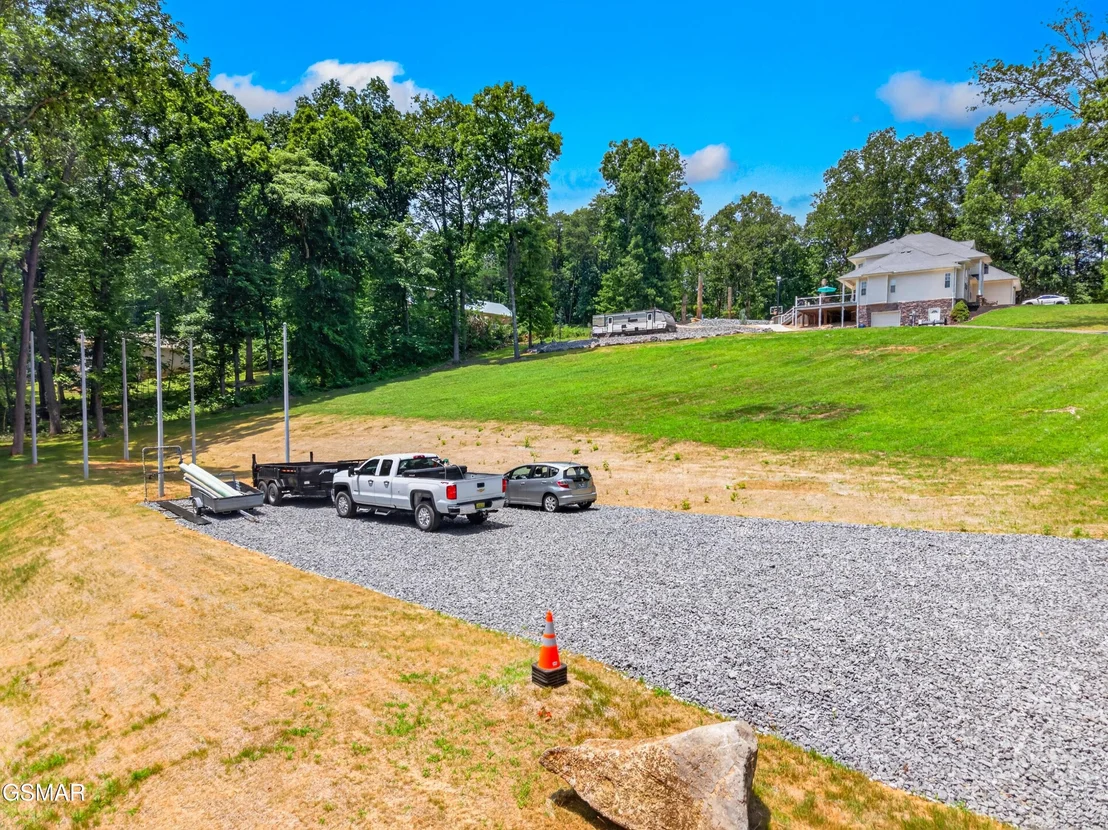 Photo of 917 Crickett Drive