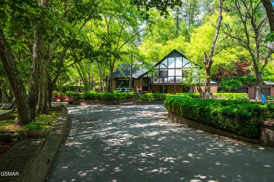 Photo of 2315 Headrick Lead