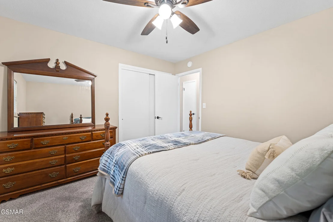 Photo of 1103 Mayors Drive