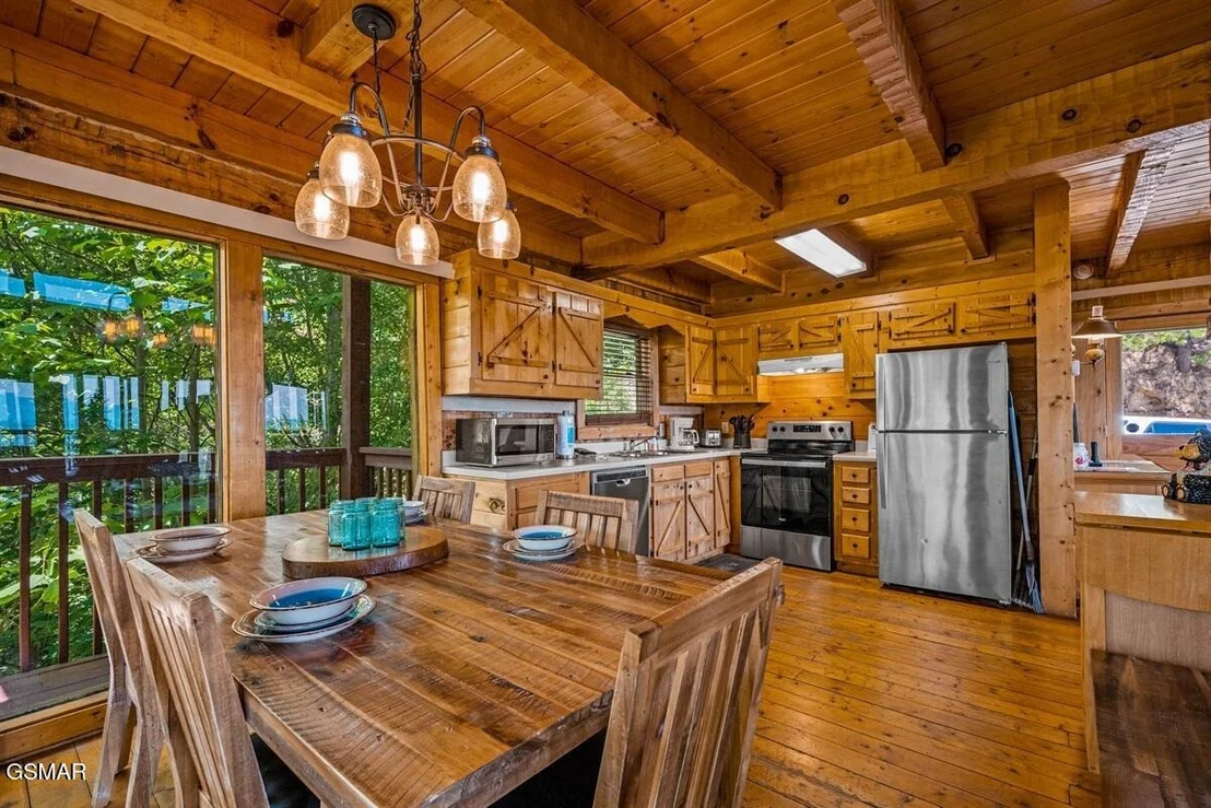Photo of 2086 Bluff Mountain Road