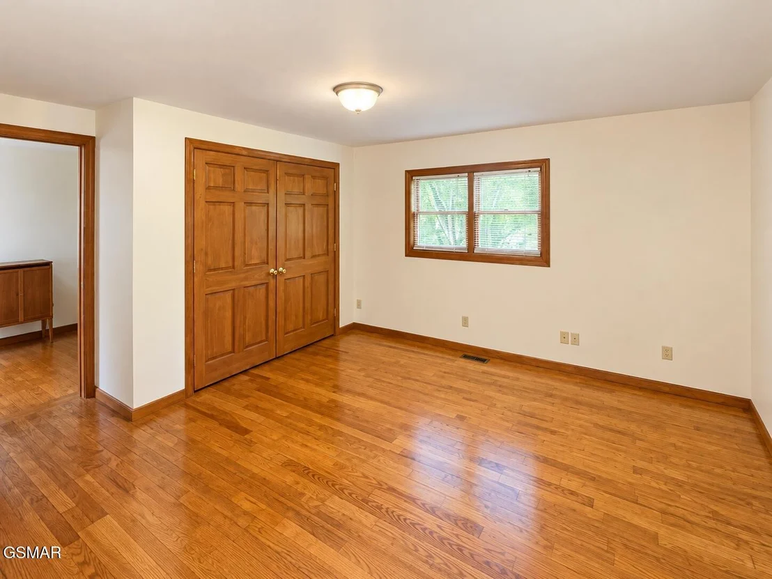 Photo of 1839 Jayell Road