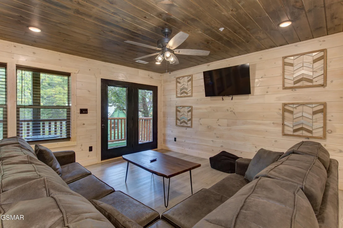 Photo of 1717 Summit View Way