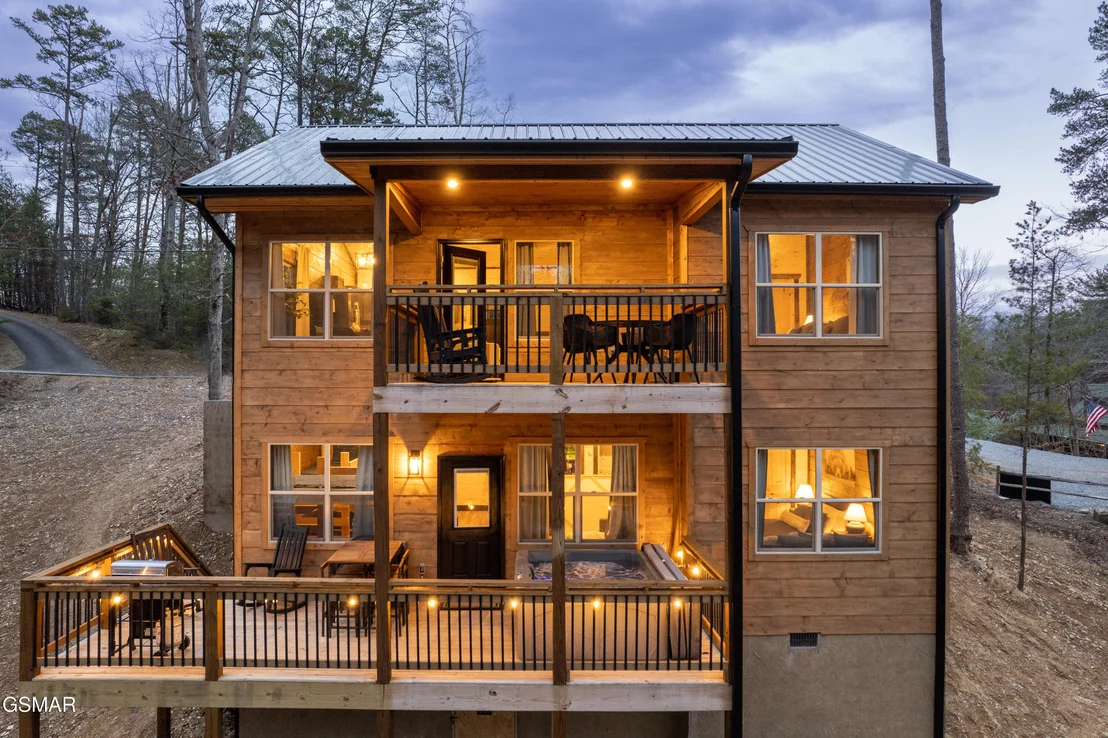 Photo of 1523 Bluff Ridge Road