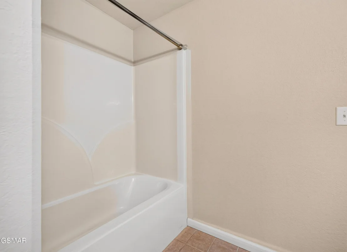Photo of 219 Sullivan Pointe