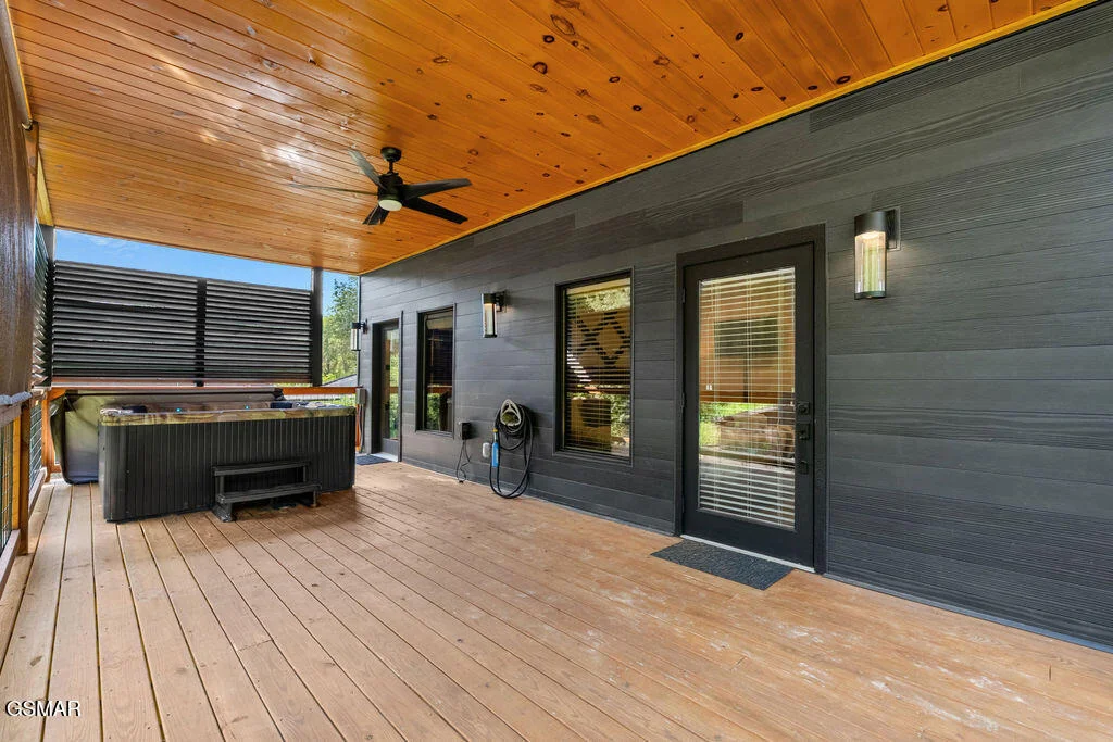 Photo of 1514 Mountain Drive