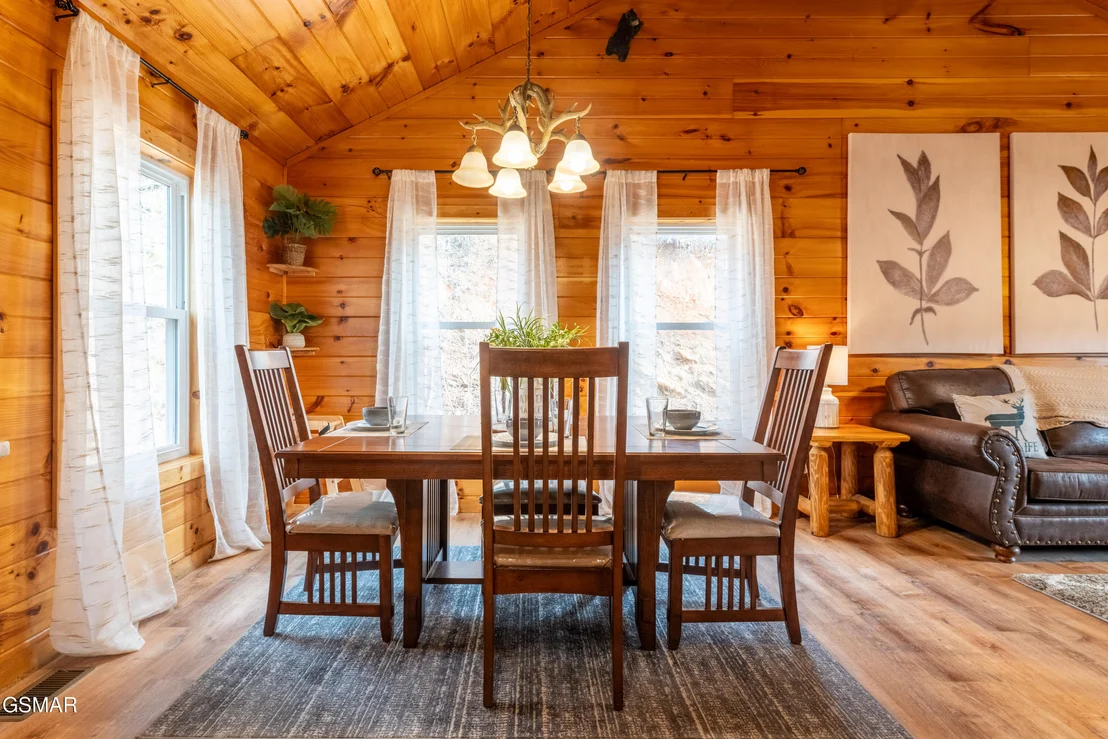 Photo of 2213 Headrick Lead