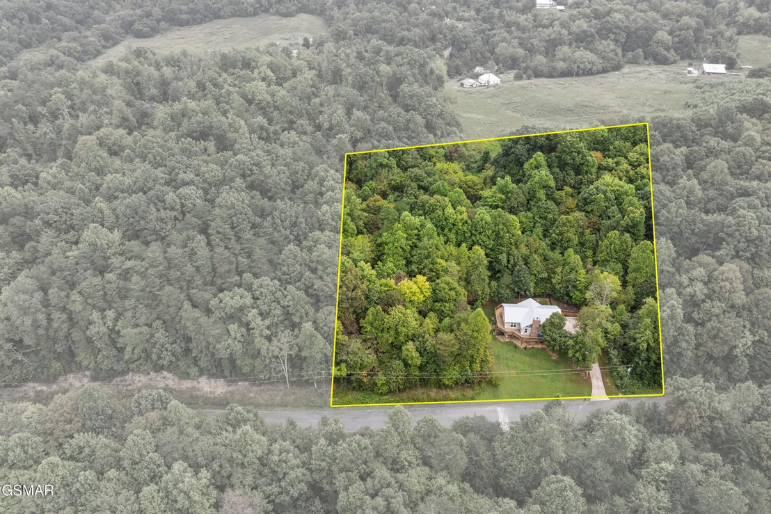 Photo of 3851 Mistletoe Loop