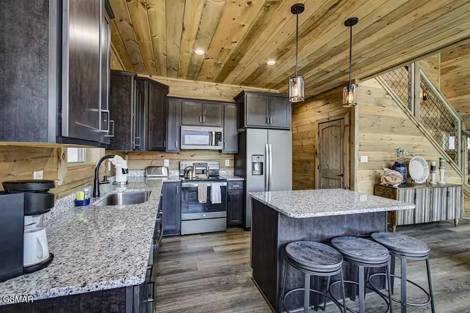 Photo of 2810 Red Sky Drive