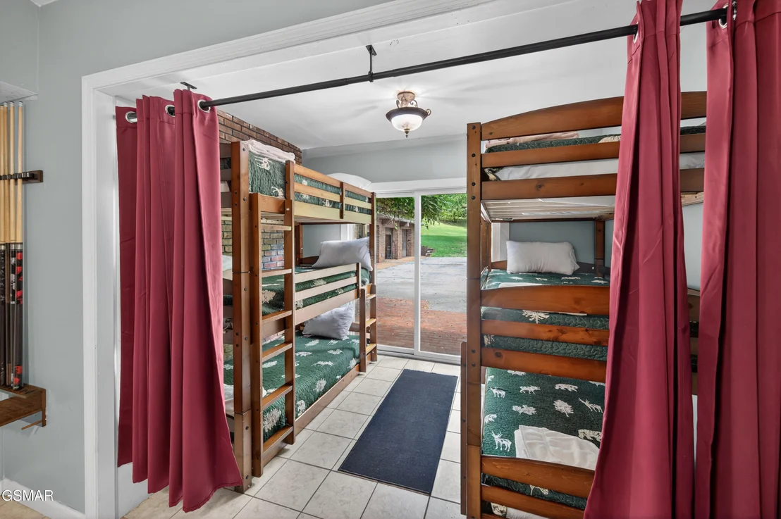 Photo of 2315 Headrick Lead