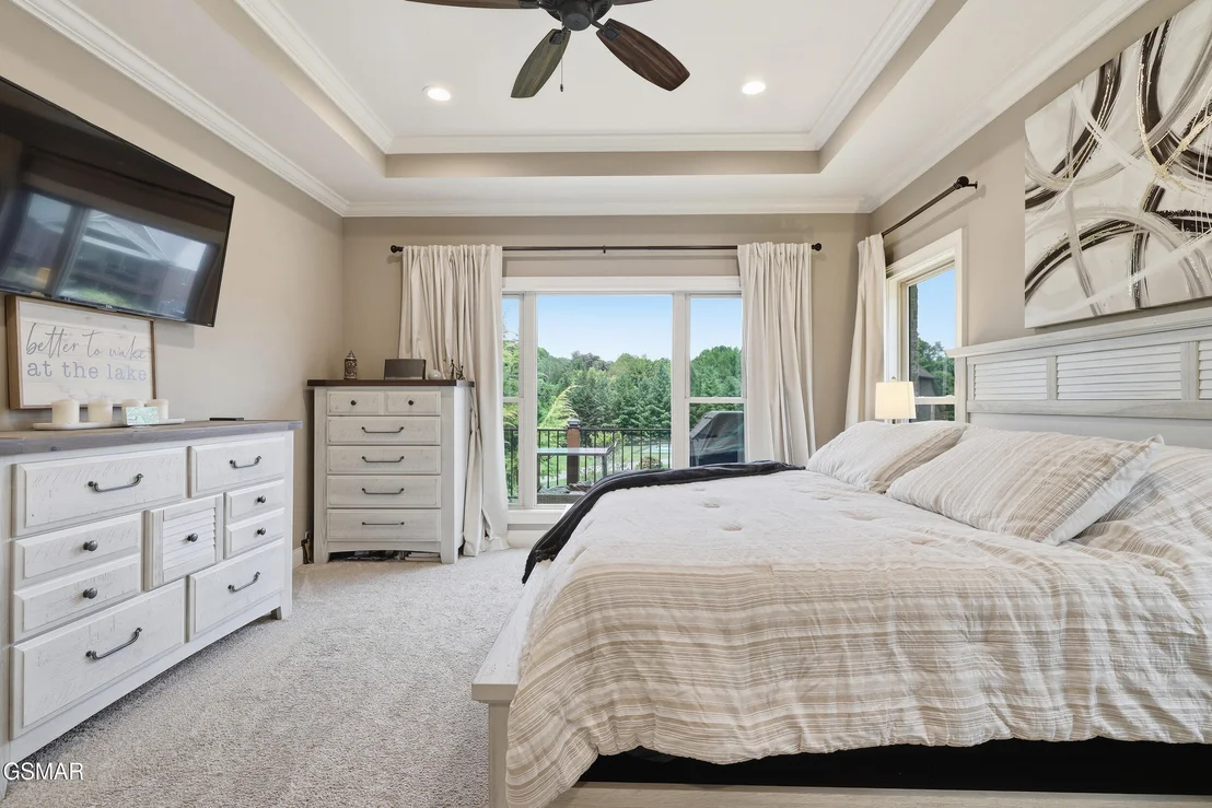 Photo of 705 Waters Edge