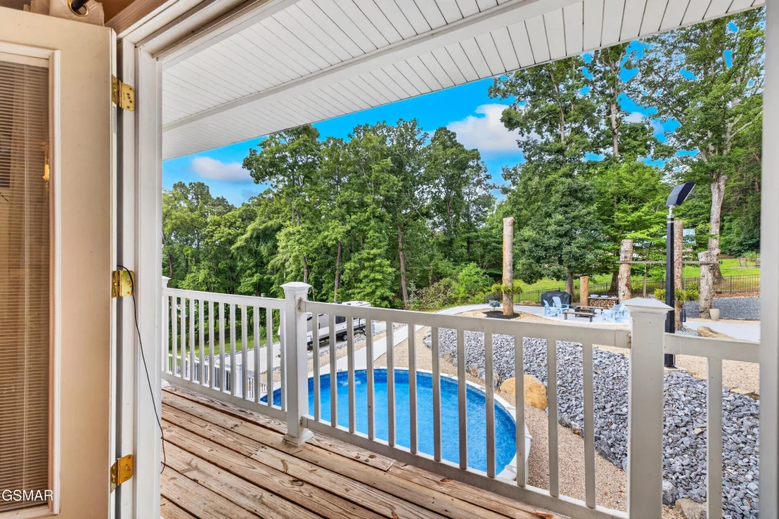 Photo of 917 Crickett Drive