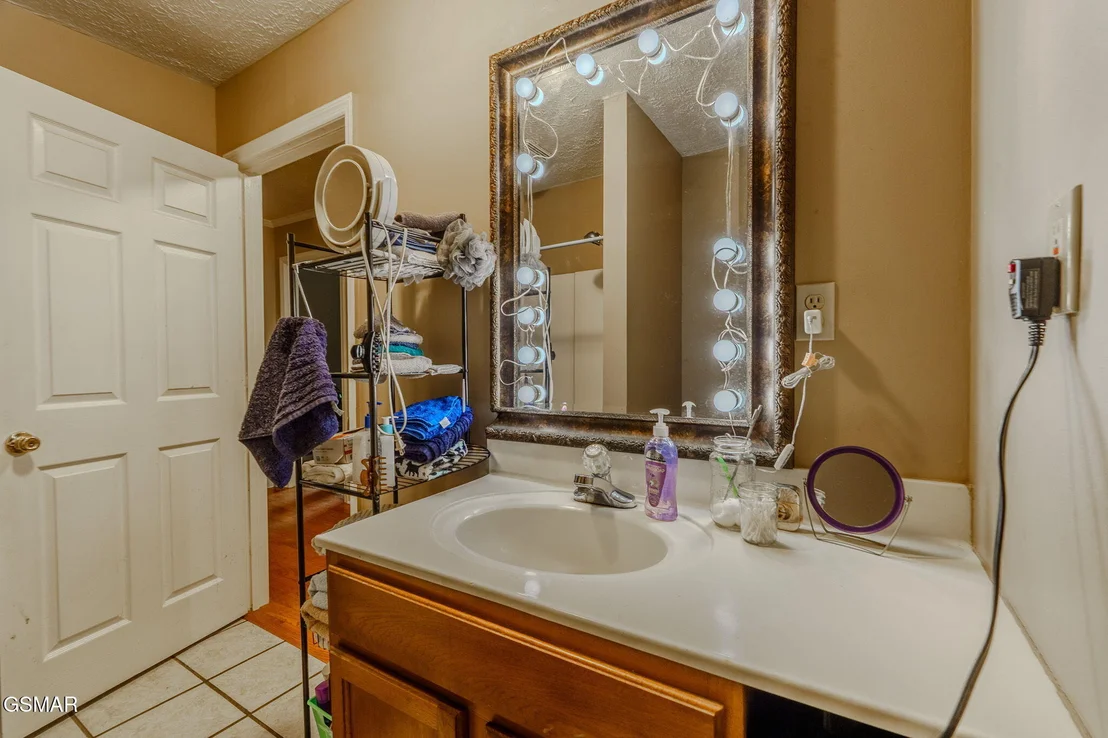 Photo of 298 Brock Road