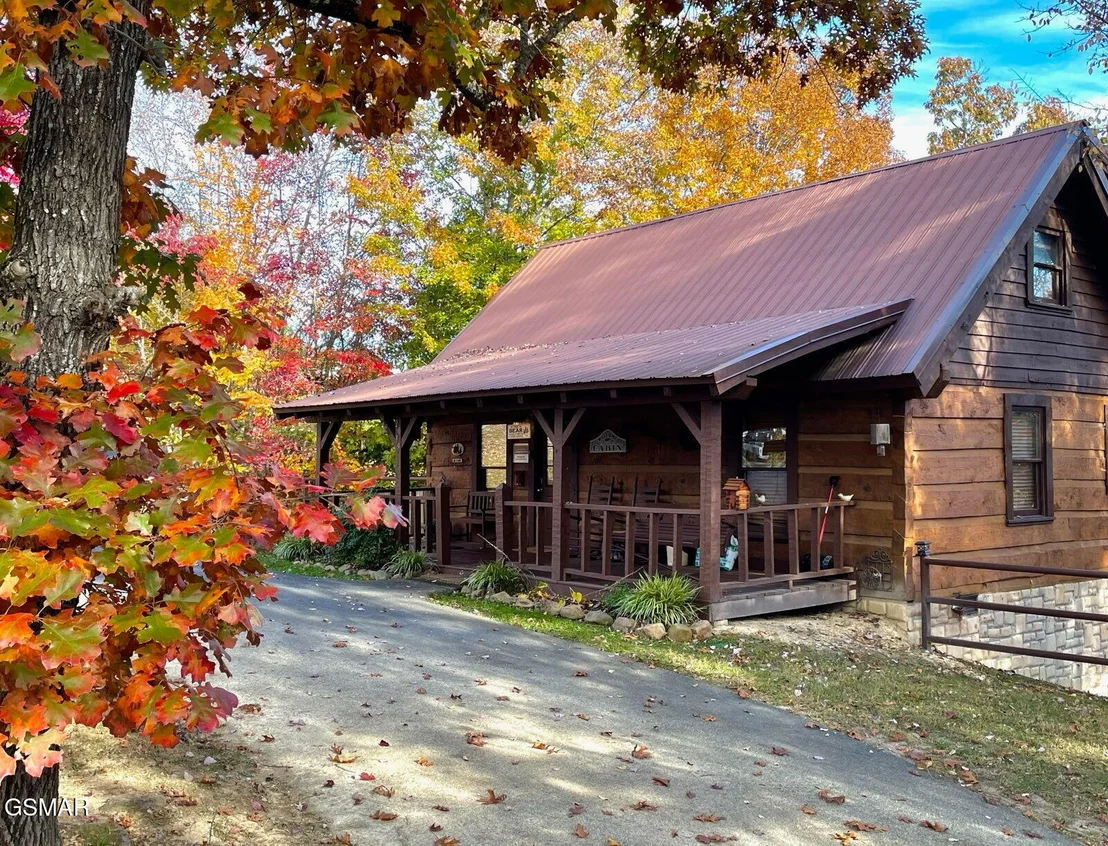 Photo of 2039 Piney Overlook Lane