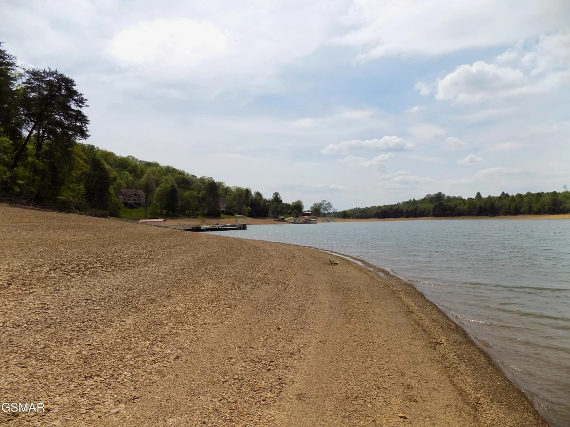 Photo of 3753 Lake Point Drive