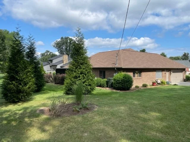 Photo of 1349 Beechview Drive