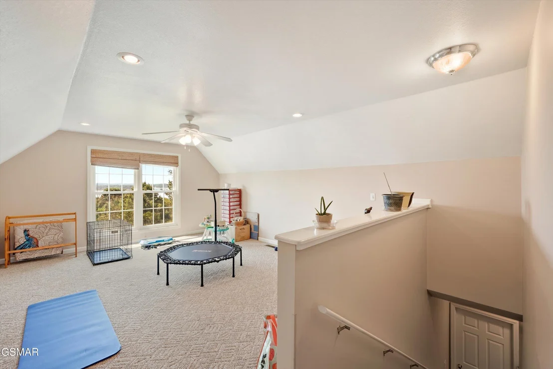 Photo of 849 Pinnacle Drive