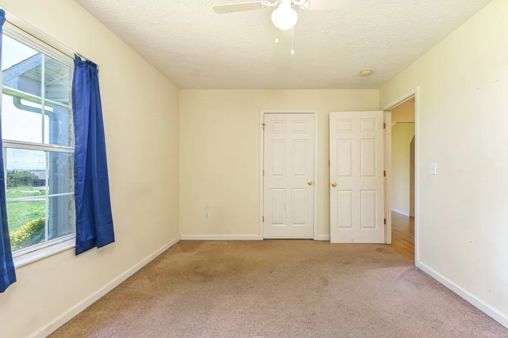 Photo of 182 Florence Circle