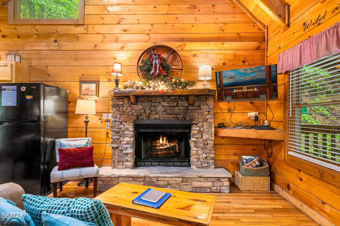 Photo of 1823 Laurel Valley Way