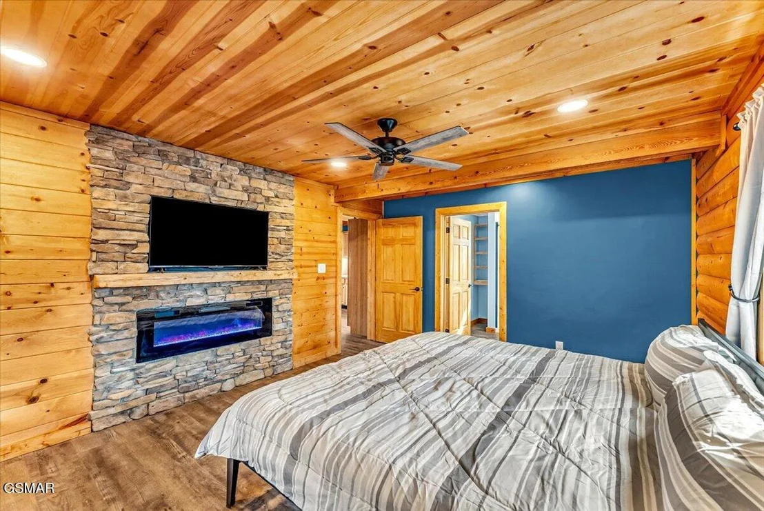 Photo of 2321 Willow Lane
