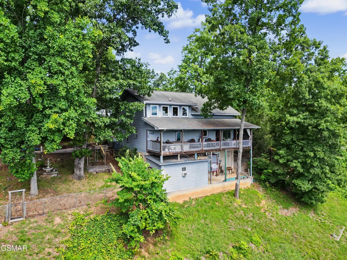 Photo of 714 Shell Mountain Road