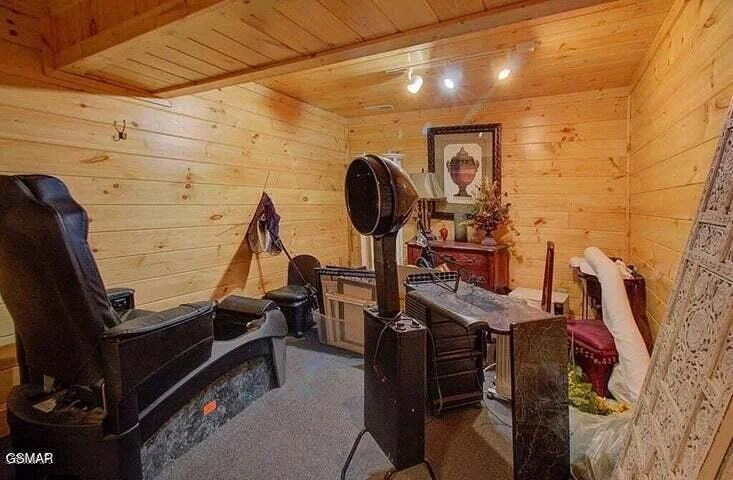 Photo of 1740 High Rock Way
