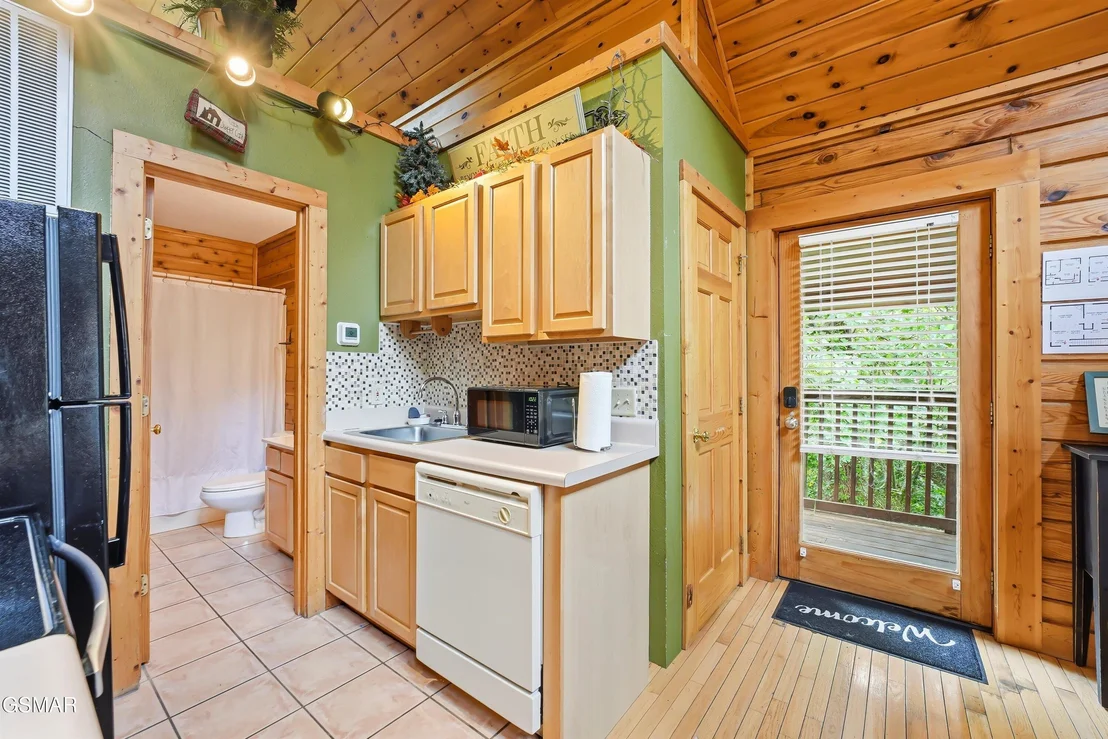 Photo of 336 Big Bear Way