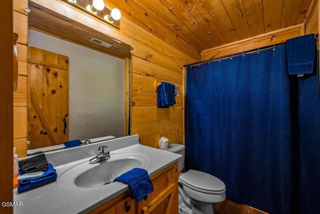 Photo of 2086 Bluff Mountain Road