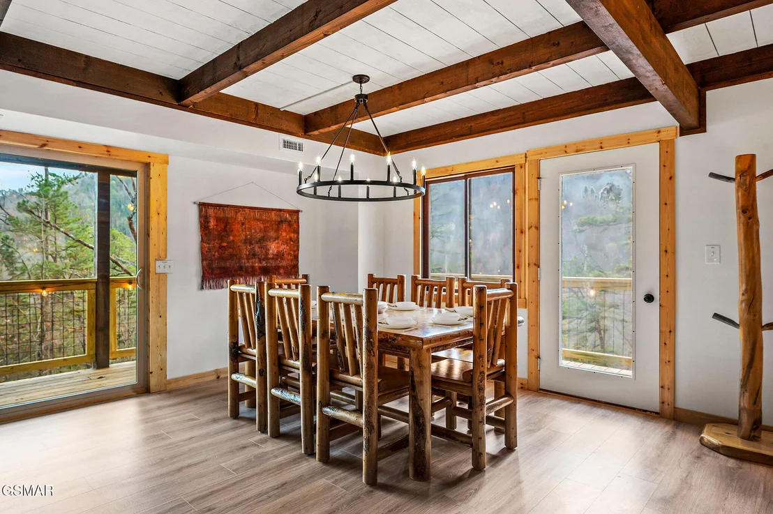 Photo of 2758 Overholt Trail