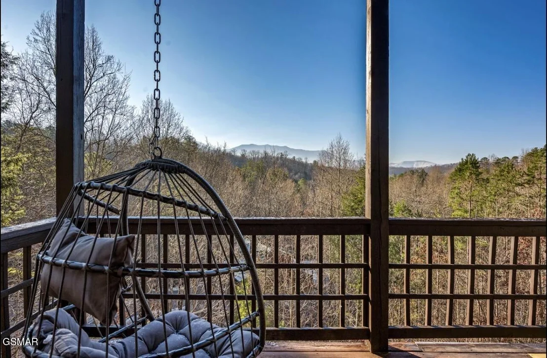 Photo of 2428 Breezy Road