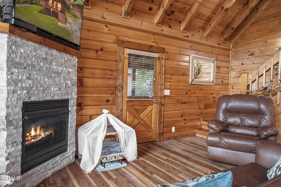 Photo of 605 Cherry Blossom Way