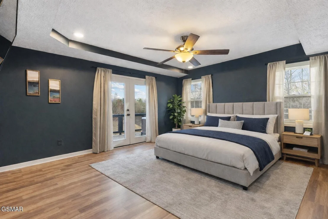 Photo of 1033 Sunset View Road
