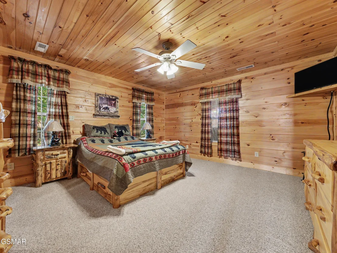 Photo of 714 Shell Mountain Road