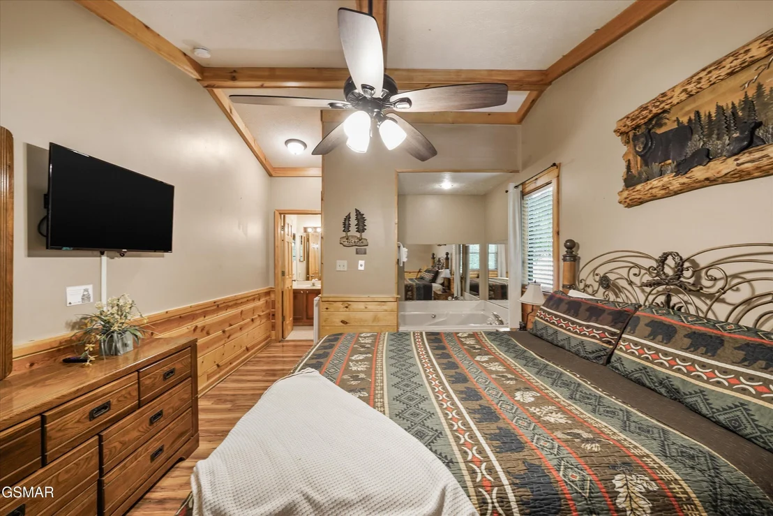 Photo of 615 Iron Mountain Road