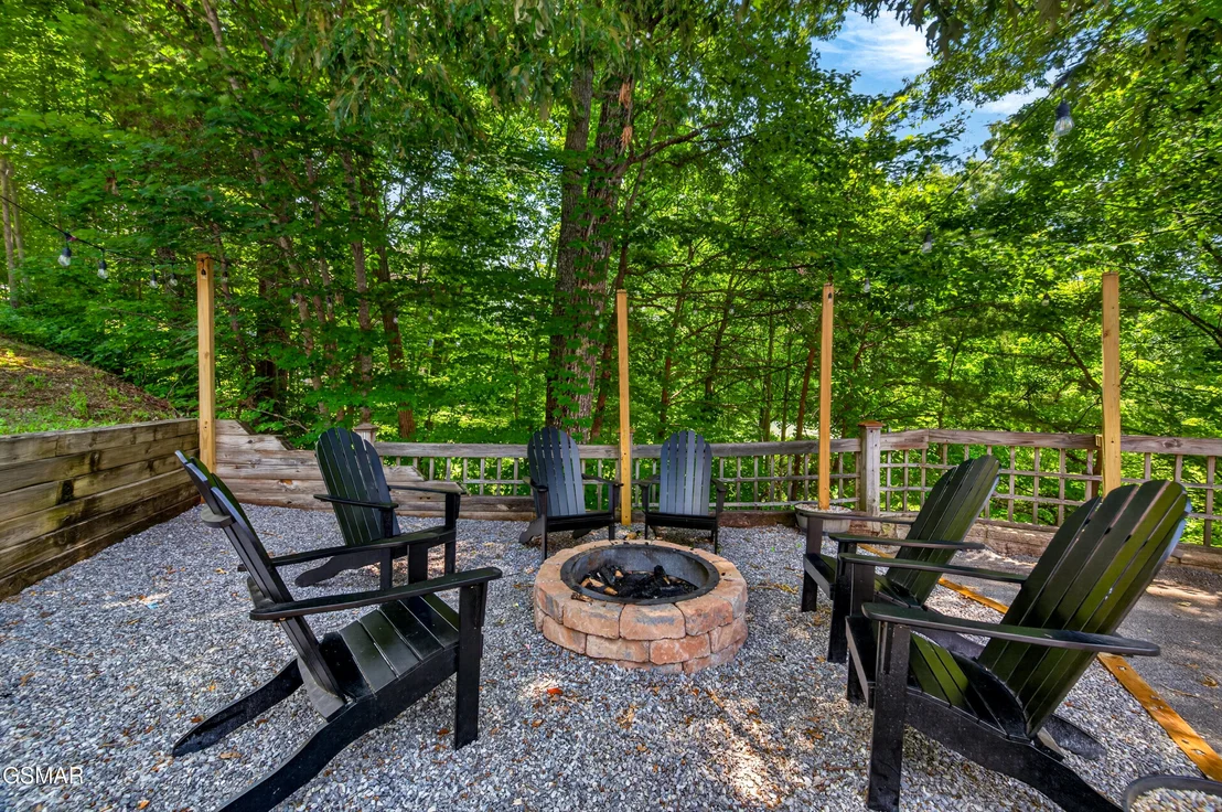 Photo of 2428 Breezy Road