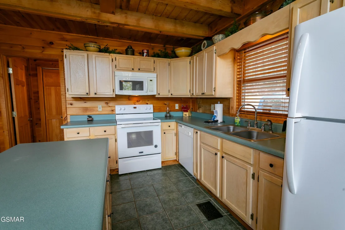 Photo of 3059 Perry Circle & Lot 11 Lane