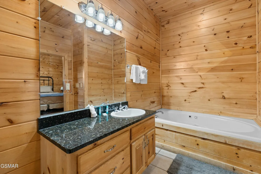 Photo of 950 Black Bear Cub Way