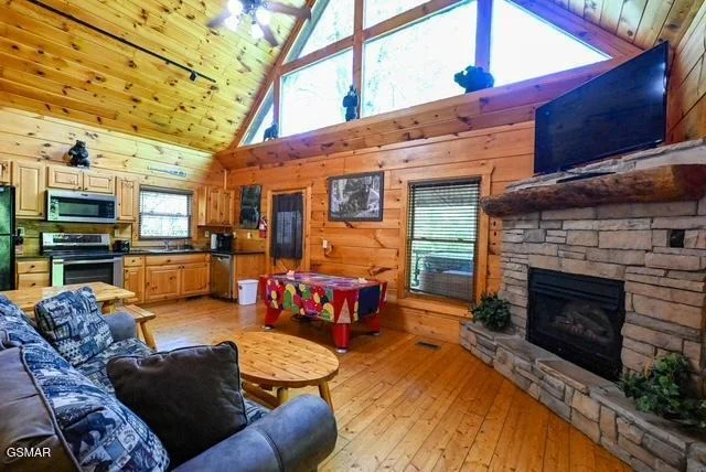 Photo of 1920 Buckeye View Way