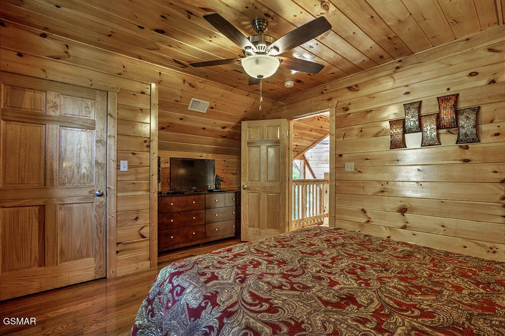 Photo of 1742 Pulaski Lane