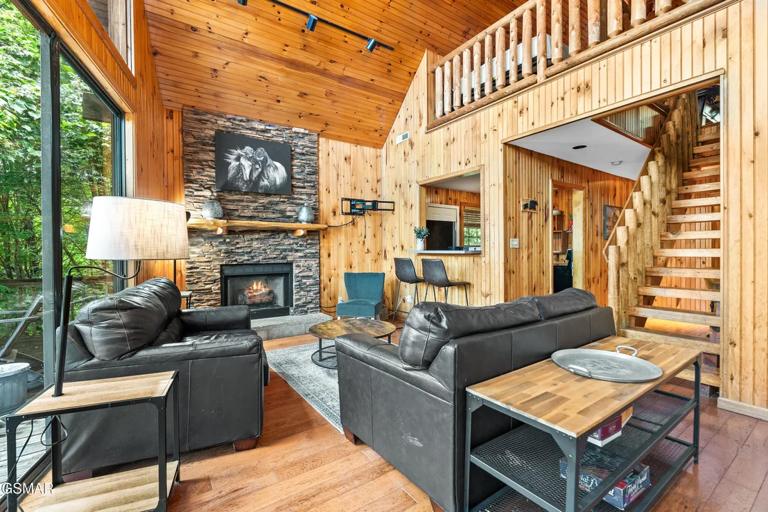 Photo of 2295 Bluff Mountain Road