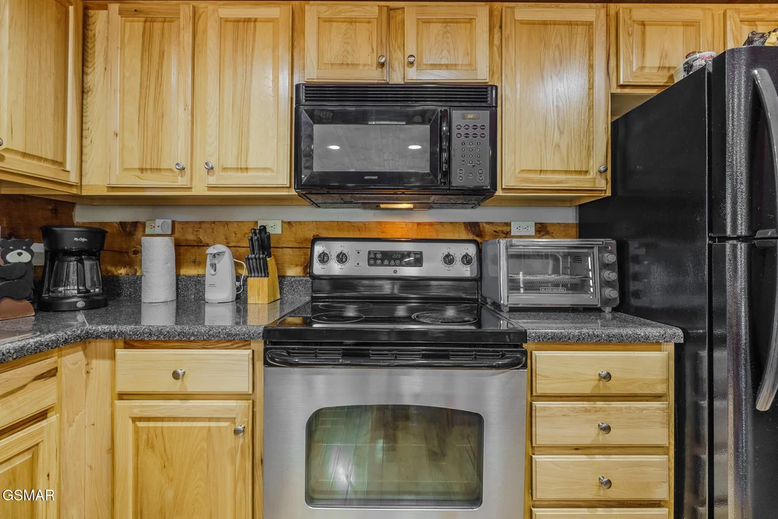 Photo of 1554 Bear Valley Road