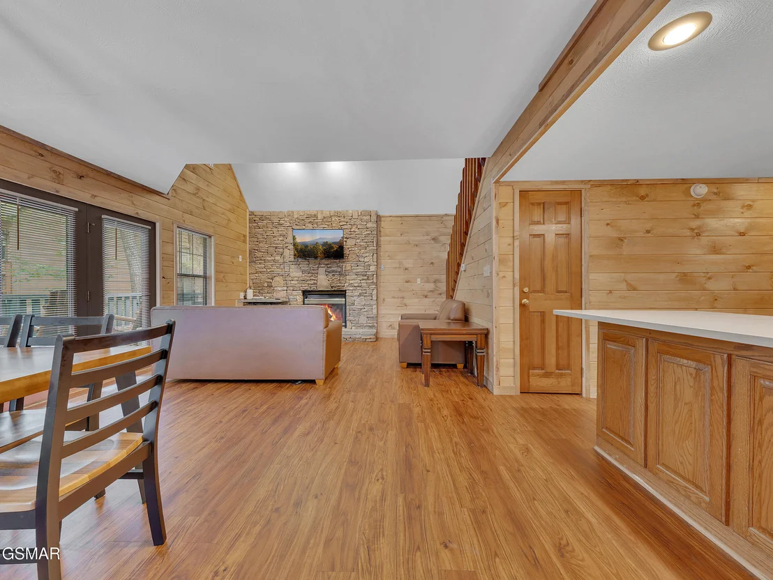 Photo of 2733 Timber Way