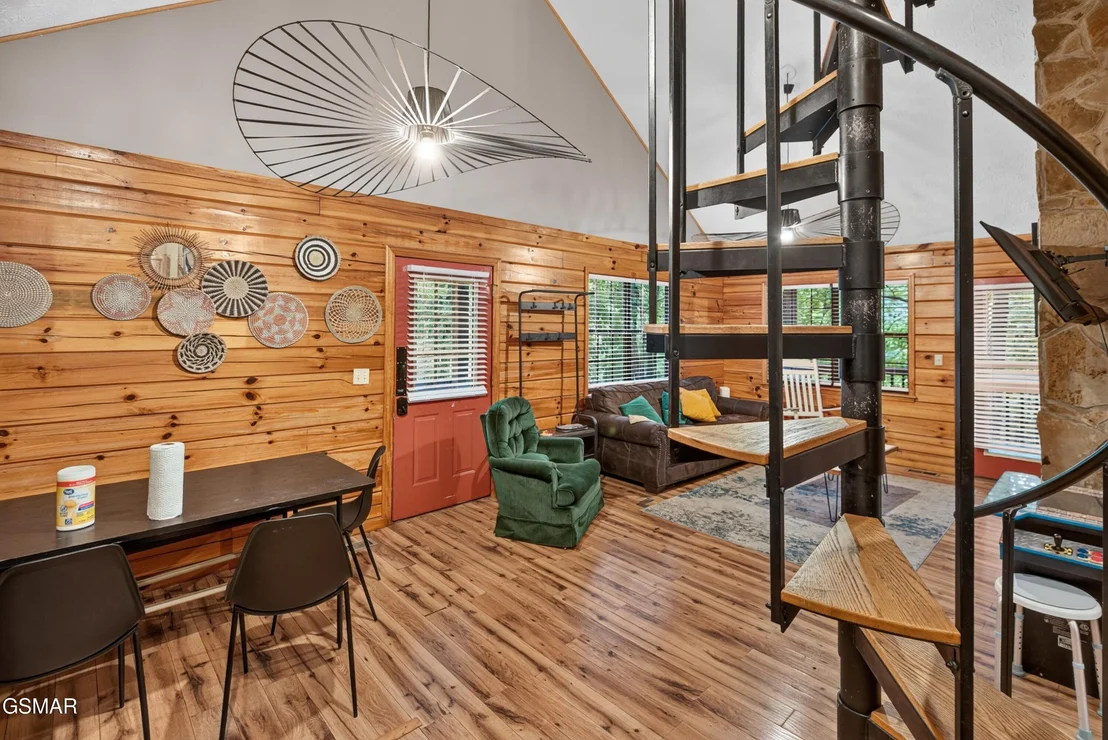 Photo of 1503 Squirrel Nest Way