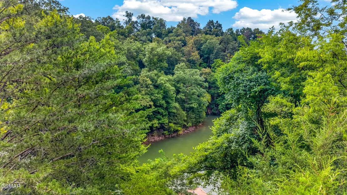 Photo of 429 Filet Lane