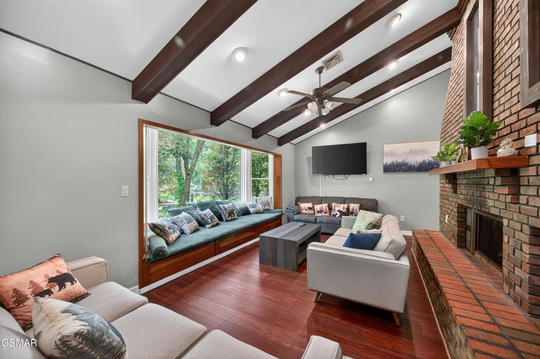 Photo of 2315 Headrick Lead
