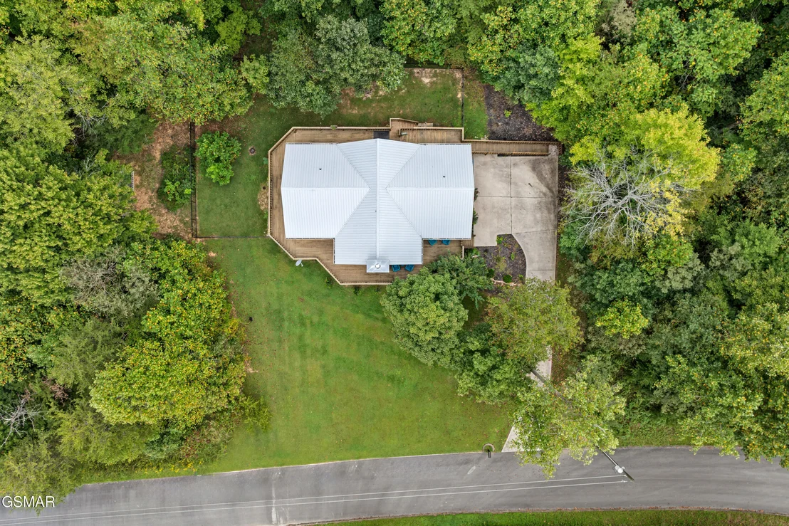 Photo of 3851 Mistletoe Loop
