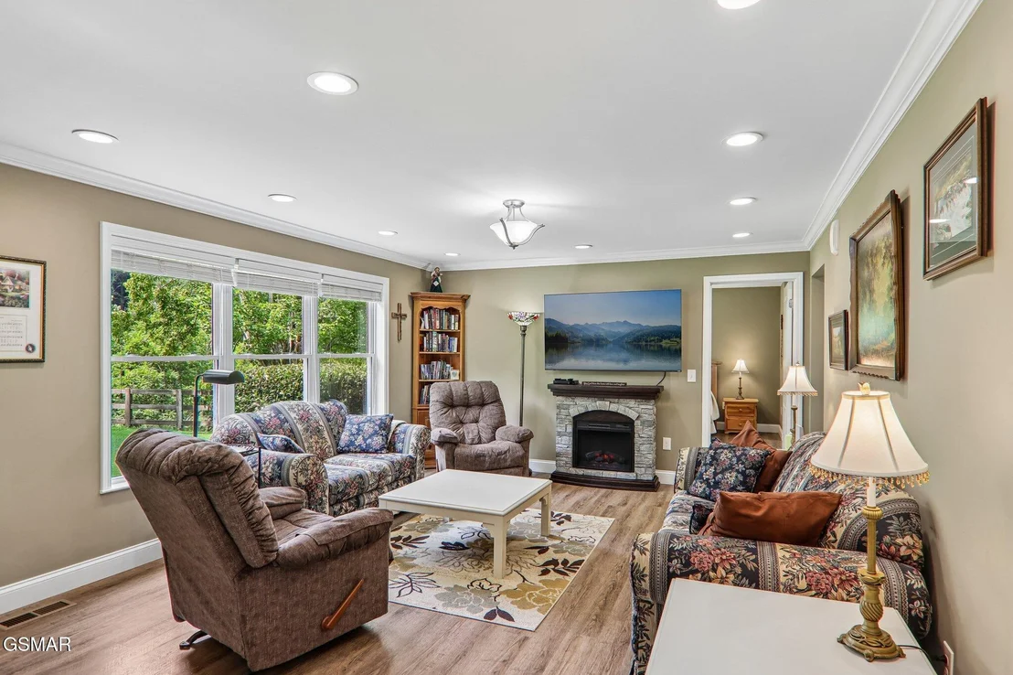 Photo of 4311 Grindstone Ridge Road