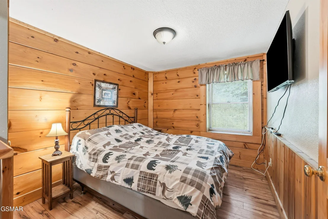 Photo of 336 Big Bear Way