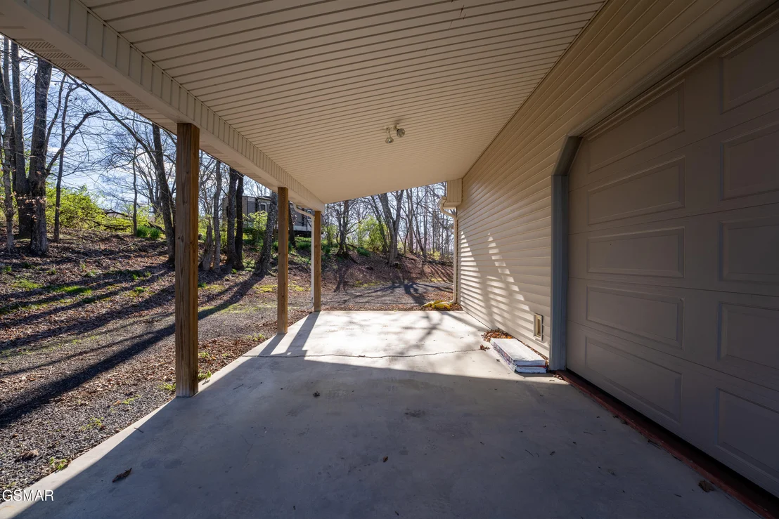Photo of 225 Piney Road